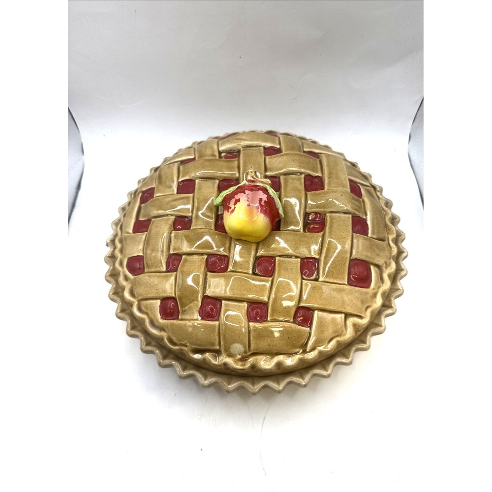 Ceramic Round Pie Dish with Lattice Lid and Apple Pie Recipe , Two-Piece Set